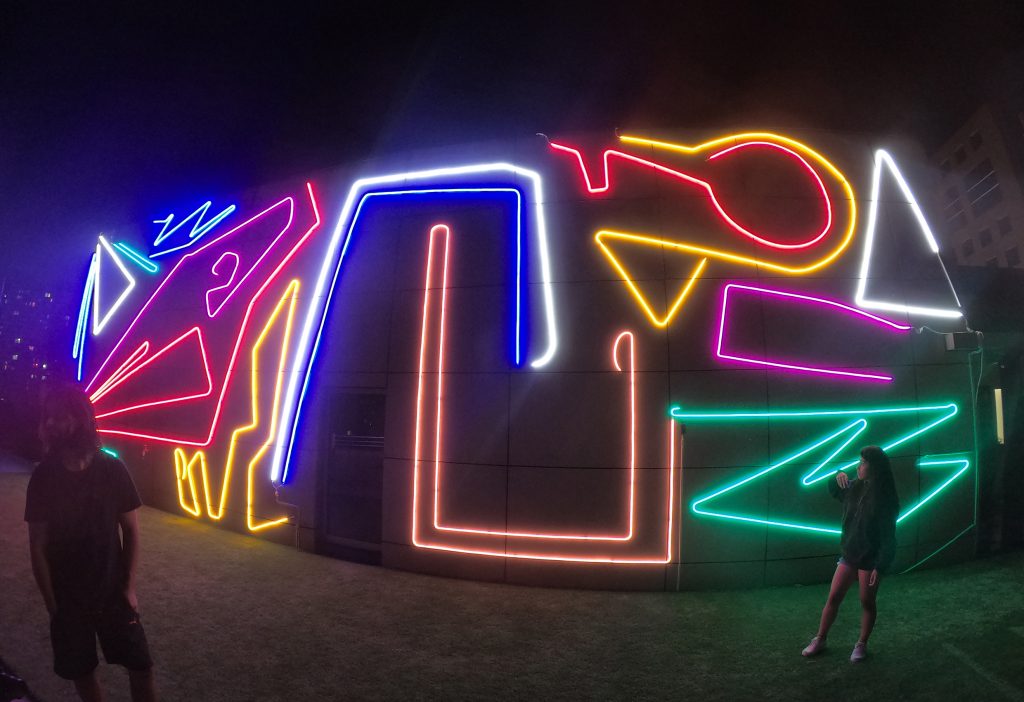 Spidertag Interactive Neon Murals INM#2 in Chile