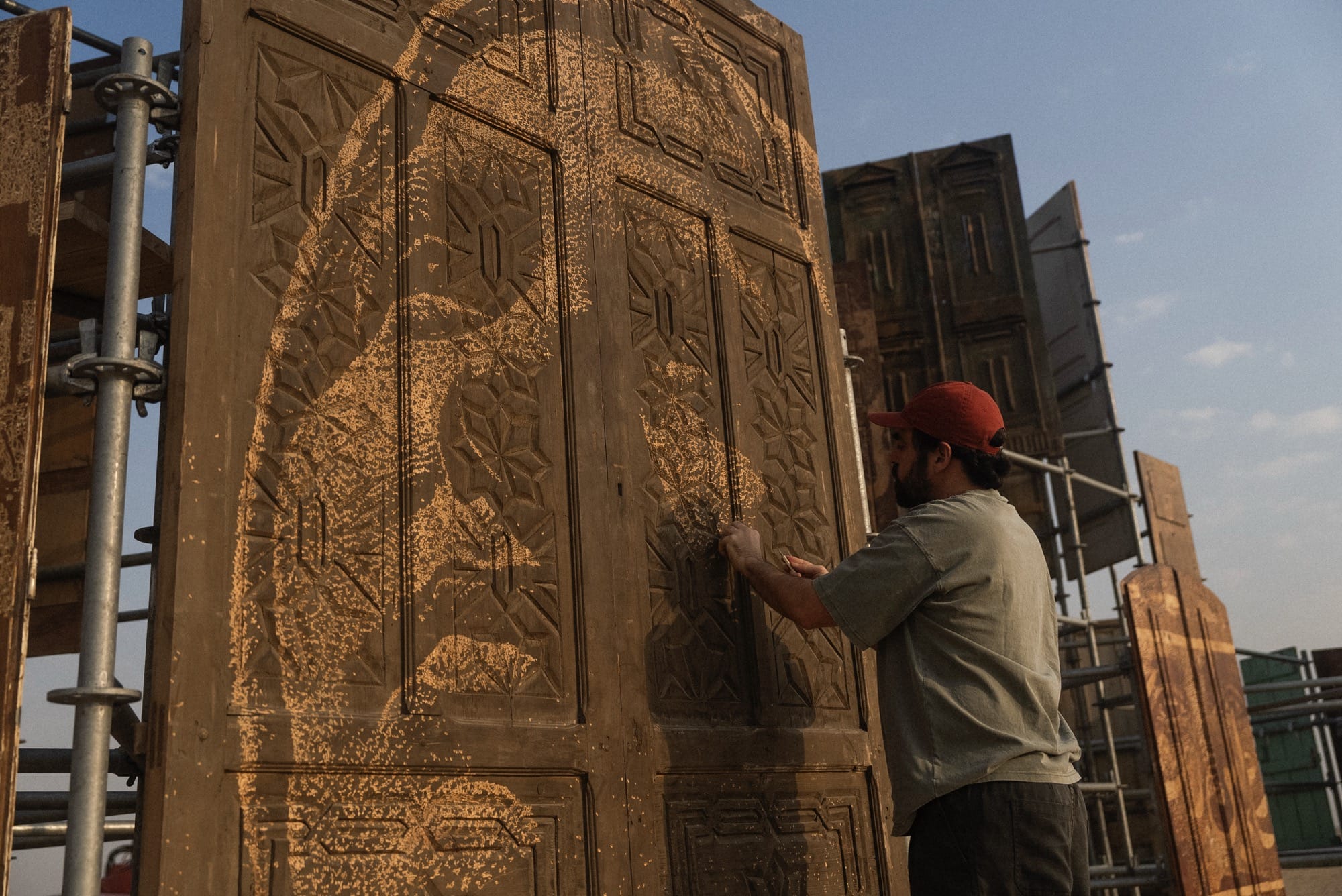 Alexandre Farto, widely known as Vhils, “Doors of Cairo” is part of the fifth Forever Is Now project, an ongoing exhibition curated by Art D’Égypte with the support of UNESCO.