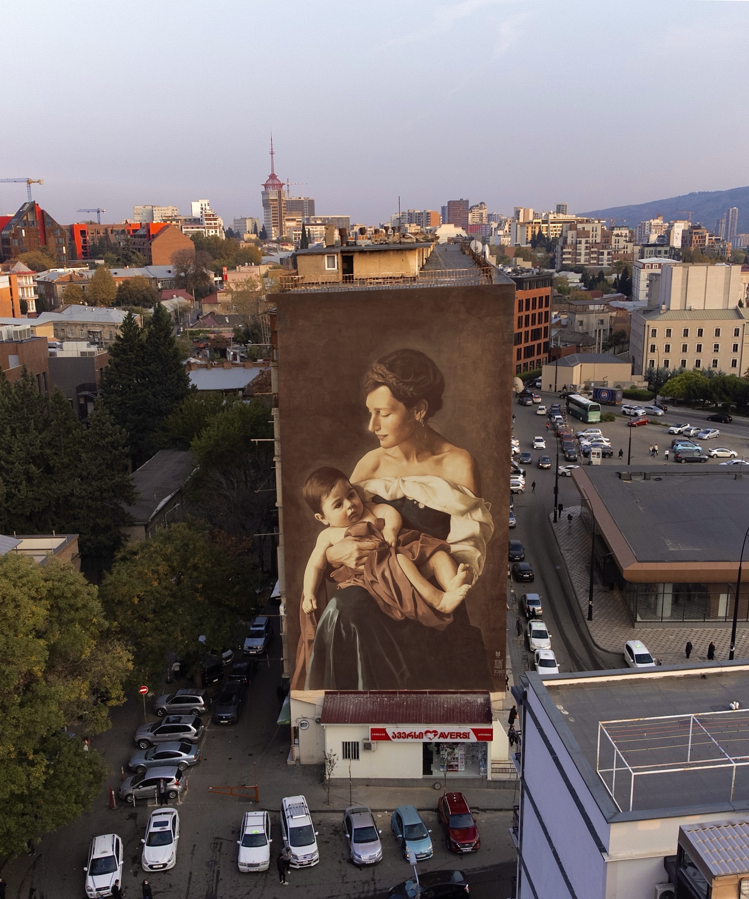 Afzan Pirzade and Besik Maziashvili mural Mother and Child at Tbilisi Mural Fest 2025