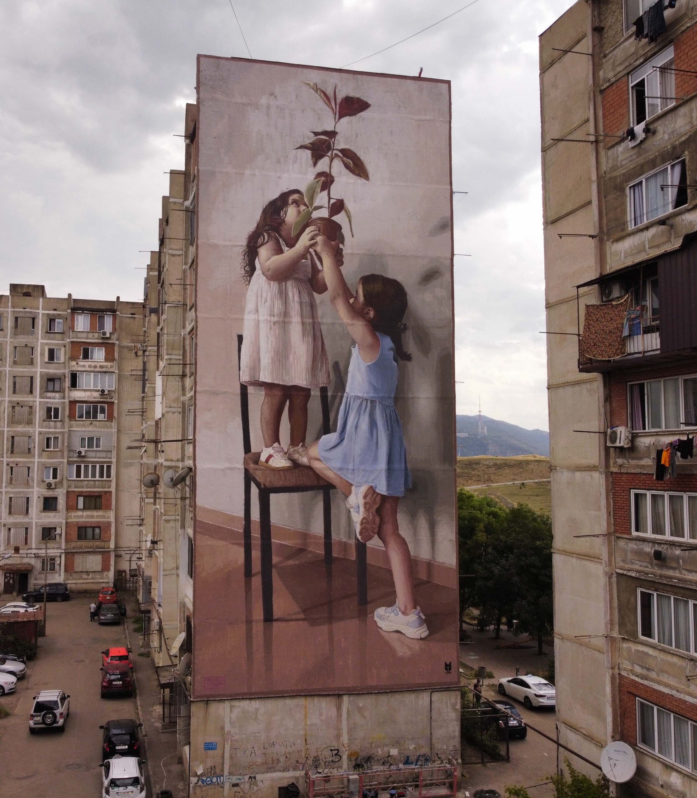 Edoardo Ettorre mural Concrete Horizons at Tbilisi Mural Fest 2025 in Vazisubani