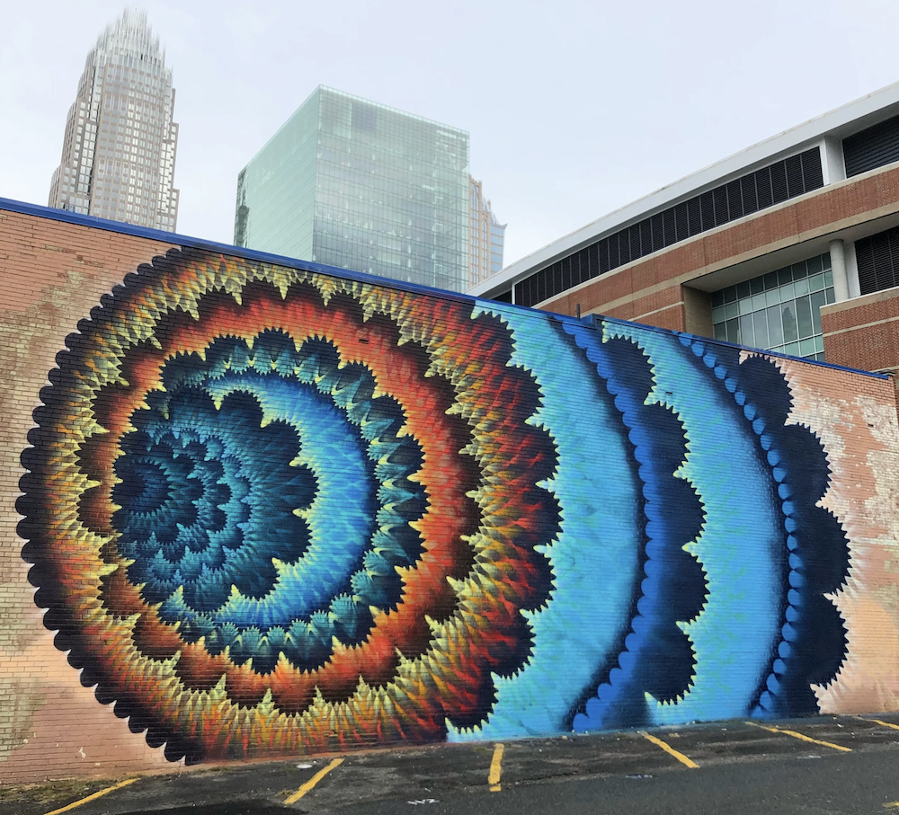 HOXXOH Portal mural geometric street art