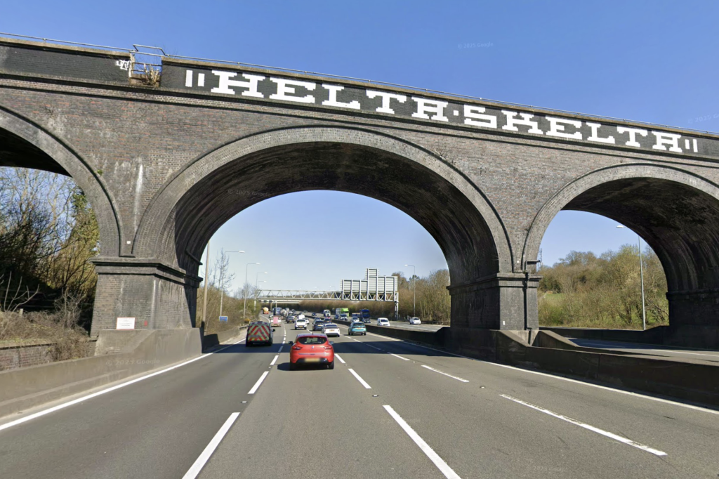 HELTA SKELTA graffiti on the Chalfont Viaduct
